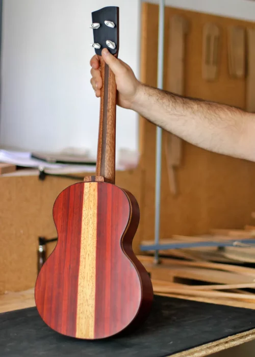 Ukulélé tenor padauk